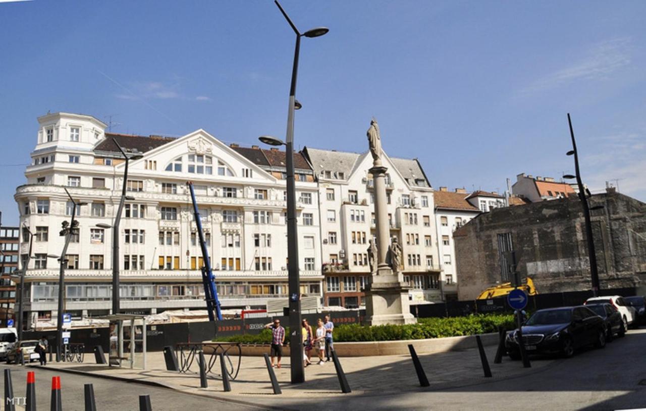 White Ship Apartman Budapeste Exterior foto